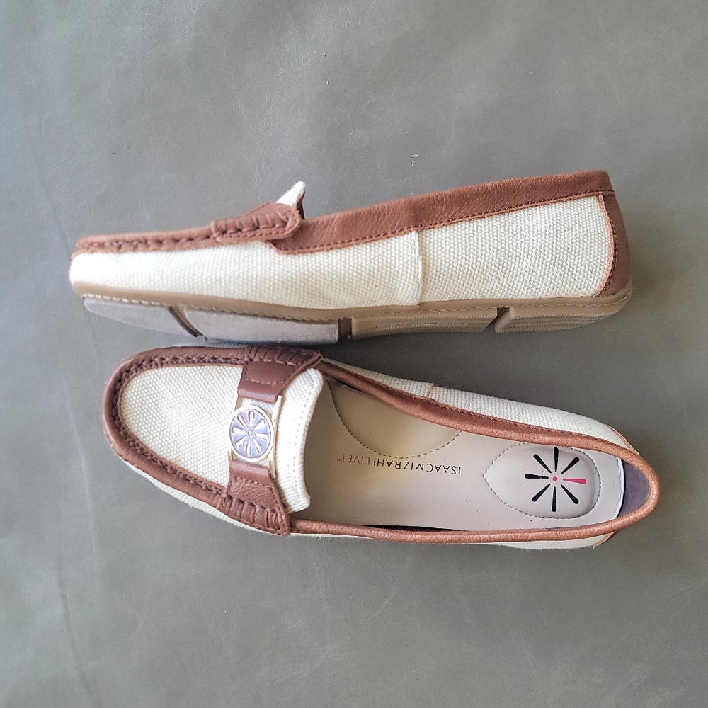 Isaac Mizrahi Live Cream Loafer Boat Shoes, Size 7.5, Fisherman Core, Coastal